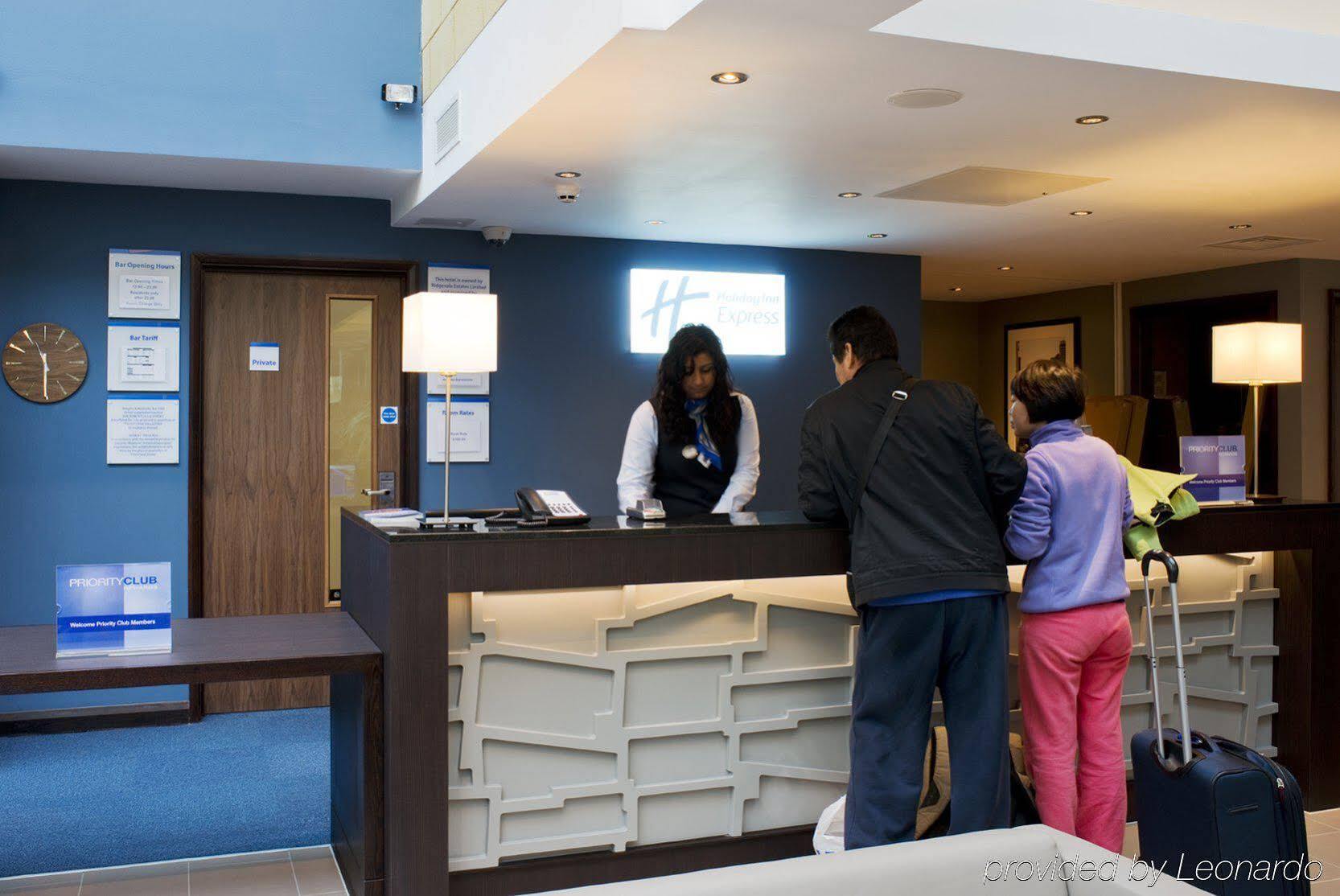 Holiday Inn Express Windsor, An Ihg Hotel Eksteriør bilde